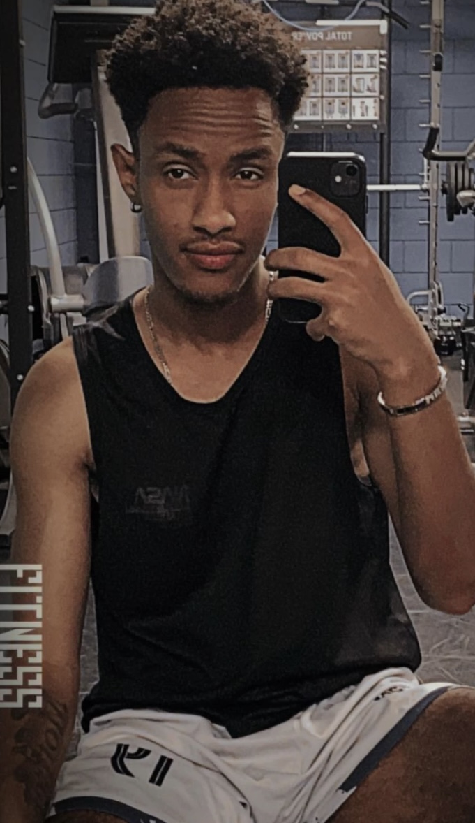 Biniam Tesfahiwet 